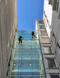 impressive window cleaning in london UK